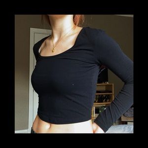Cropped Black Long Sleeve Tee